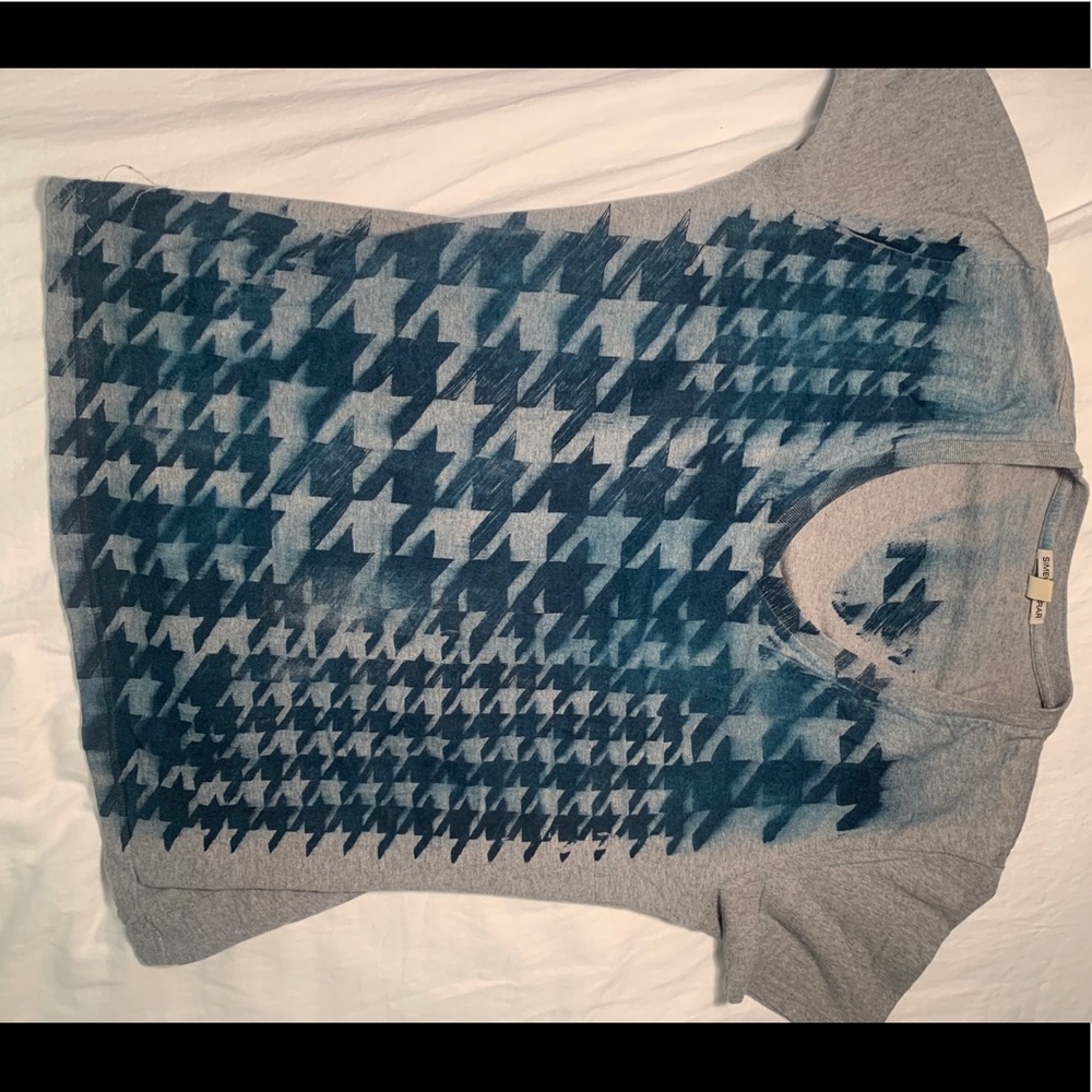 Hand-Printed V-Neck Shirt